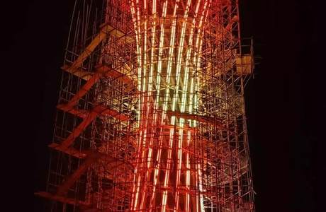 张家口南口主题公园“小蛮腰”惊艳亮相