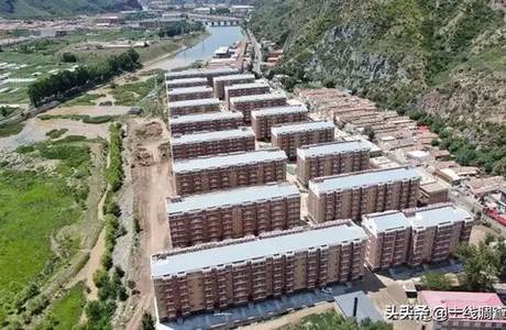 张家口一住宅建在水源保护区，环保局长违法审批环评